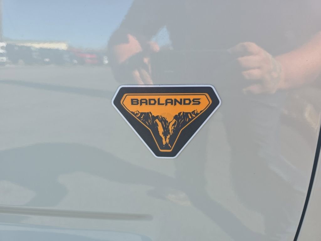 Used 2025 Ford Bronco Sport Badlands image 5