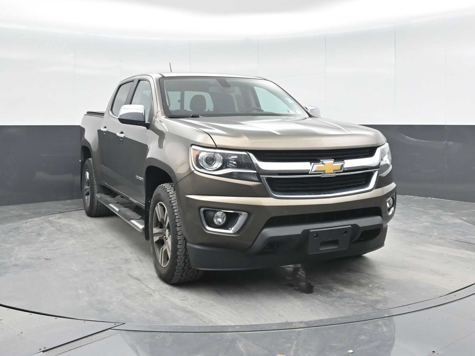 Used 2016 Chevrolet Colorado LT w/ Luxury Package, Chrome AWD/4WD image 6