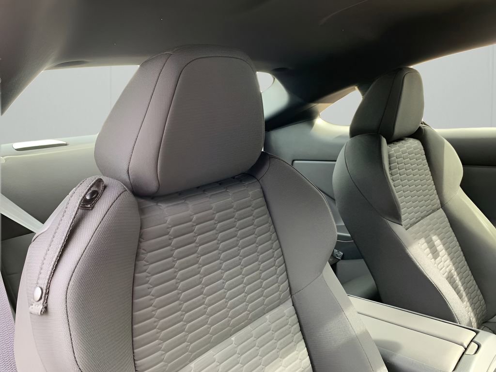 New 2025 Toyota GR86 image 17