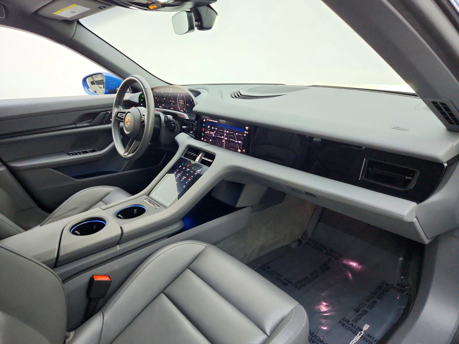 Used 2023 Porsche Taycan RWD image 27