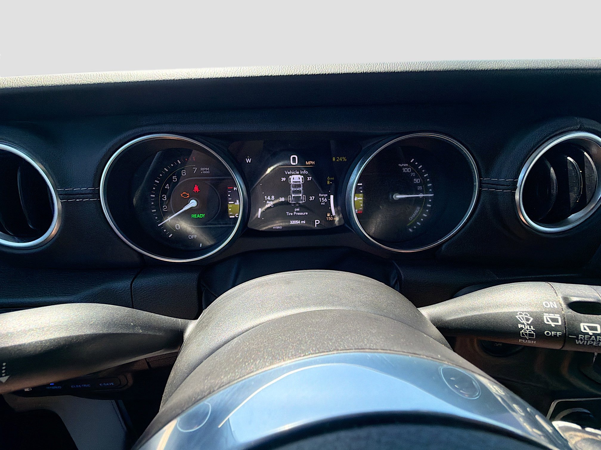 Used 2023 Jeep Wrangler Sahara w/ Cold Weather Group image 37