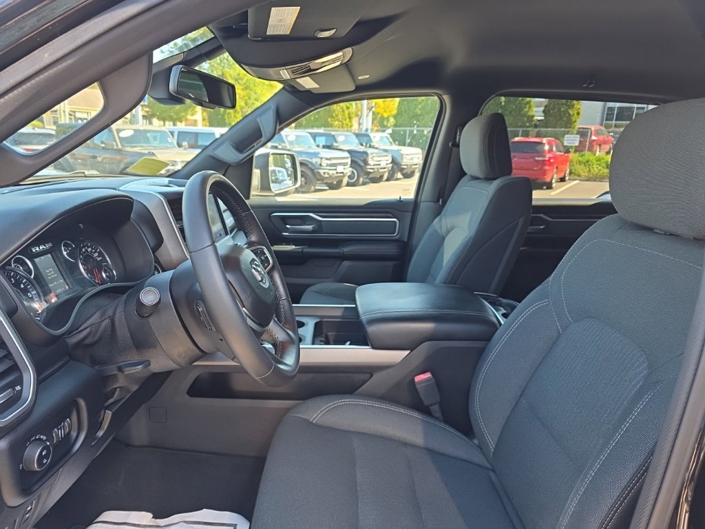 Used 2019 RAM 1500 Big Horn AWD/4WD image 7