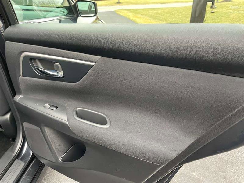 Used 2014 Nissan Altima 2.5 S w/ Sport Value Package image 69