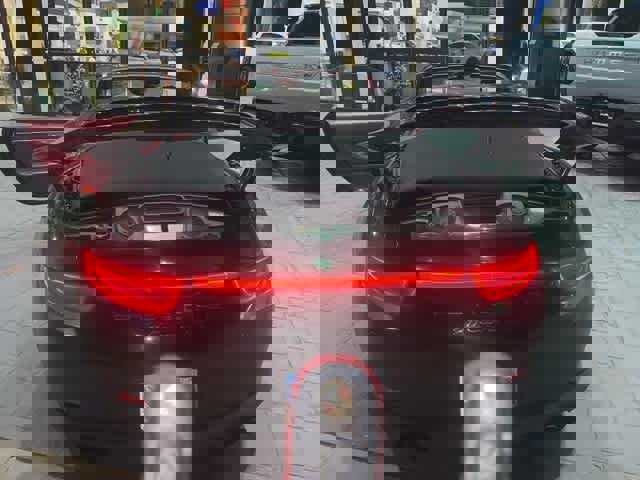 Used 2014 Porsche 911 Carrera 4S image 10