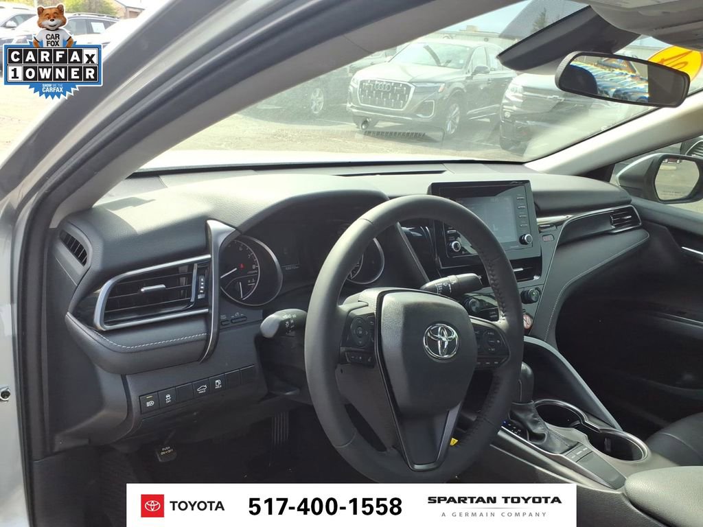 Used 2024 Toyota Camry SE FWD image 16