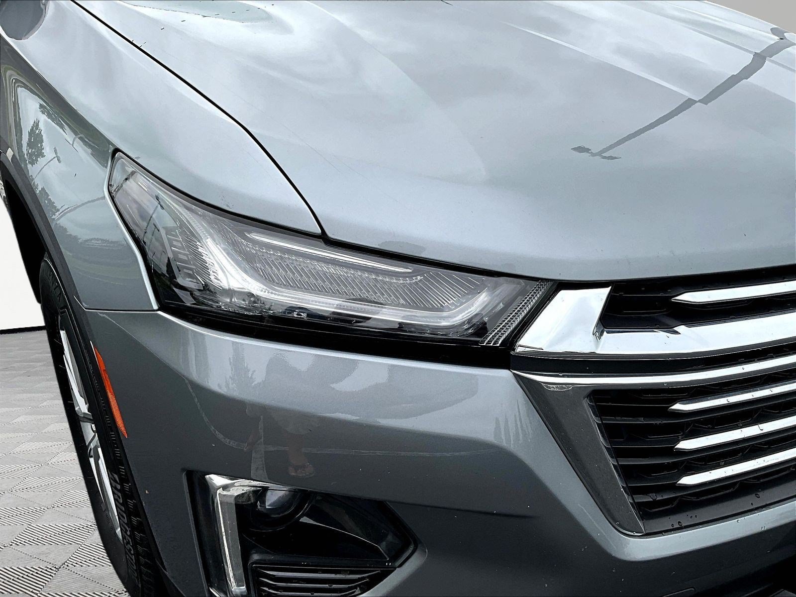 Used 2023 Chevrolet Traverse LT FWD image 30