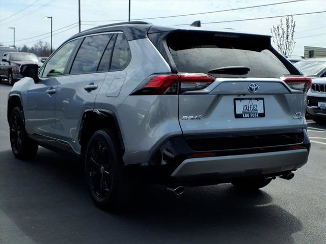 Used 2023 Toyota RAV4 XSE w/ XSE Grade Weather Package image 5