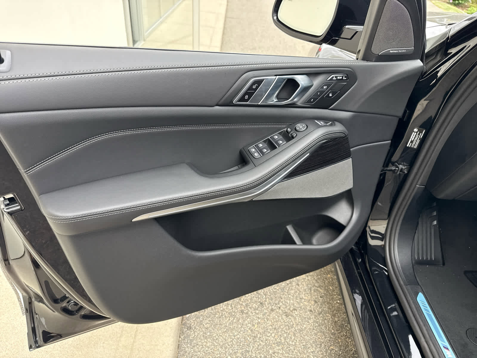 New 2026 BMW X7 xDrive40i image 13