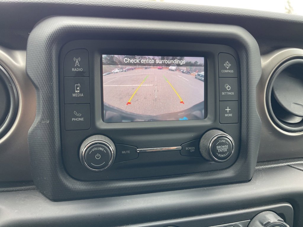 Used 2020 Jeep Wrangler Unlimited Sport image 15