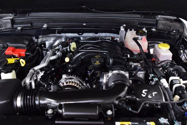 Used 2024 Jeep Wrangler Rubicon w/ Convenience Group image 26