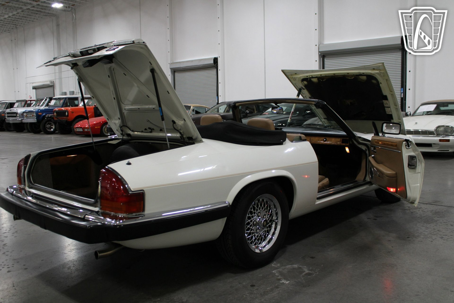 Used 1989 Jaguar XJS V12 Convertible RWD image 37