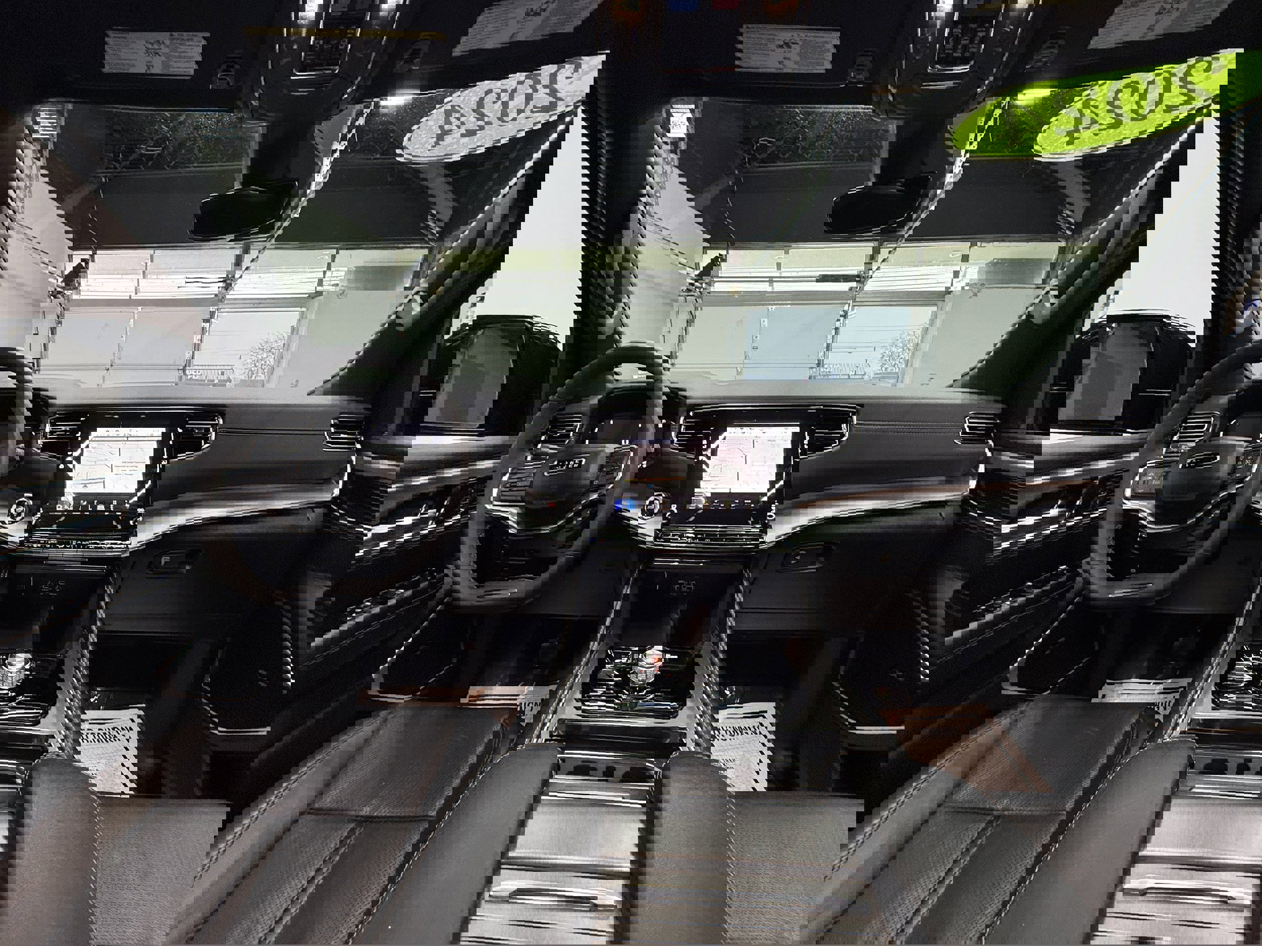 Used 2024 Jeep Wagoneer Series II image 15