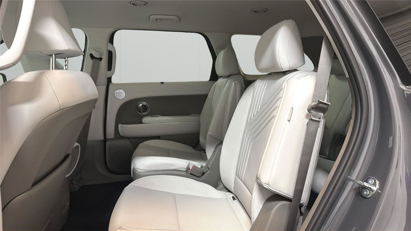 New 2026 Hyundai Palisade FWD Hybrid image 11