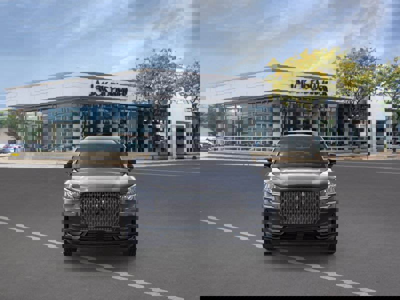 New 2026 Lincoln Corsair Premiere image 6