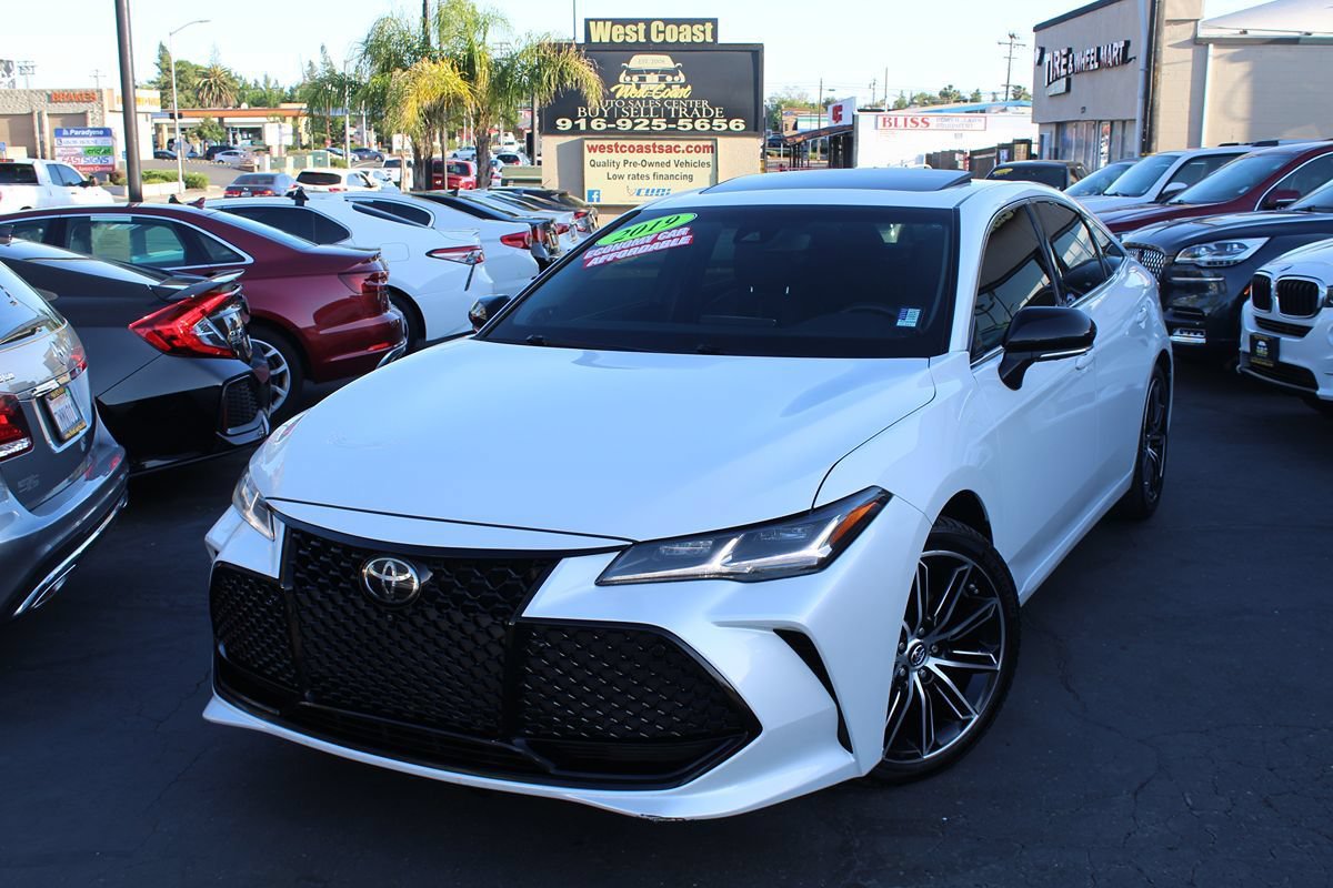 Used 2019 Toyota Avalon Touring w/ Advanced Safety Package FWD image 43