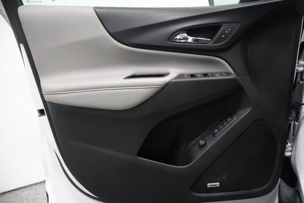 Used 2019 Chevrolet Equinox Premier image 12