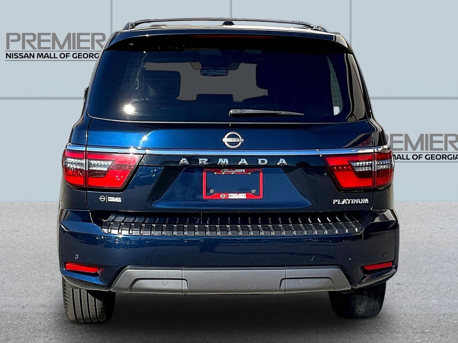 Certified 2022 Nissan Armada Platinum w/ Captain's Chairs Package RWD image 6