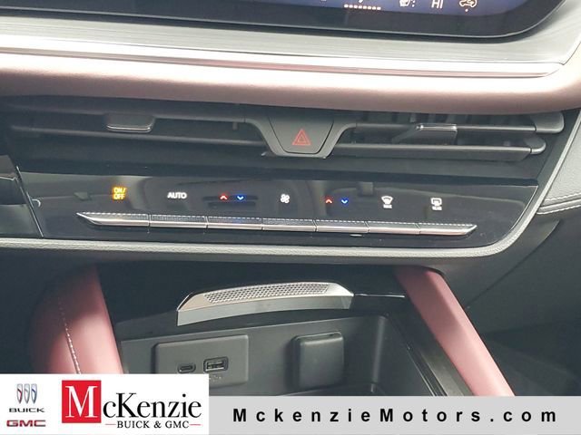 New 2026 Buick Envision Sport Touring AWD/4WD image 18