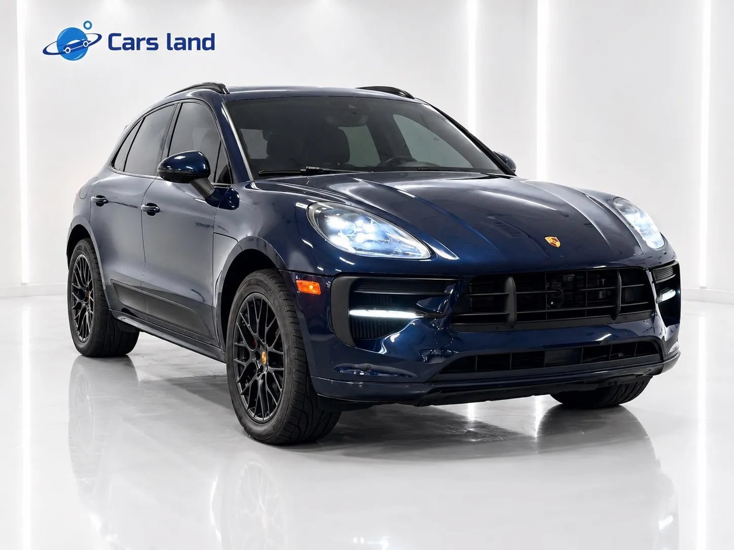 Used 2021 Porsche Macan GTS AWD/4WD image 1