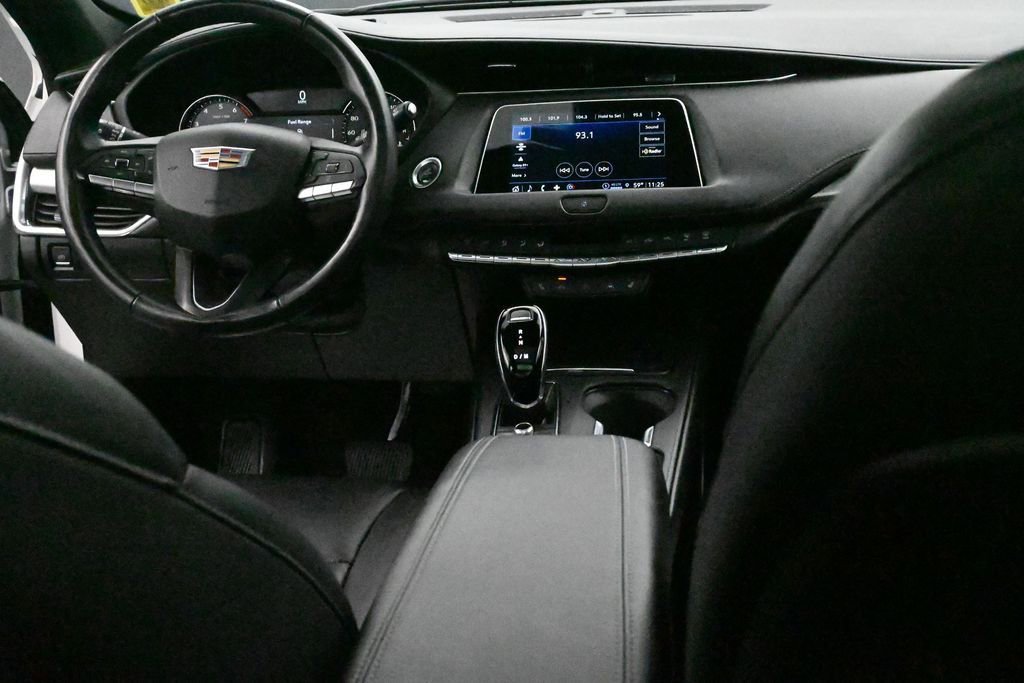 Used 2023 Cadillac XT4 Premium Luxury w/ Cold Weather Package AWD/4WD image 14