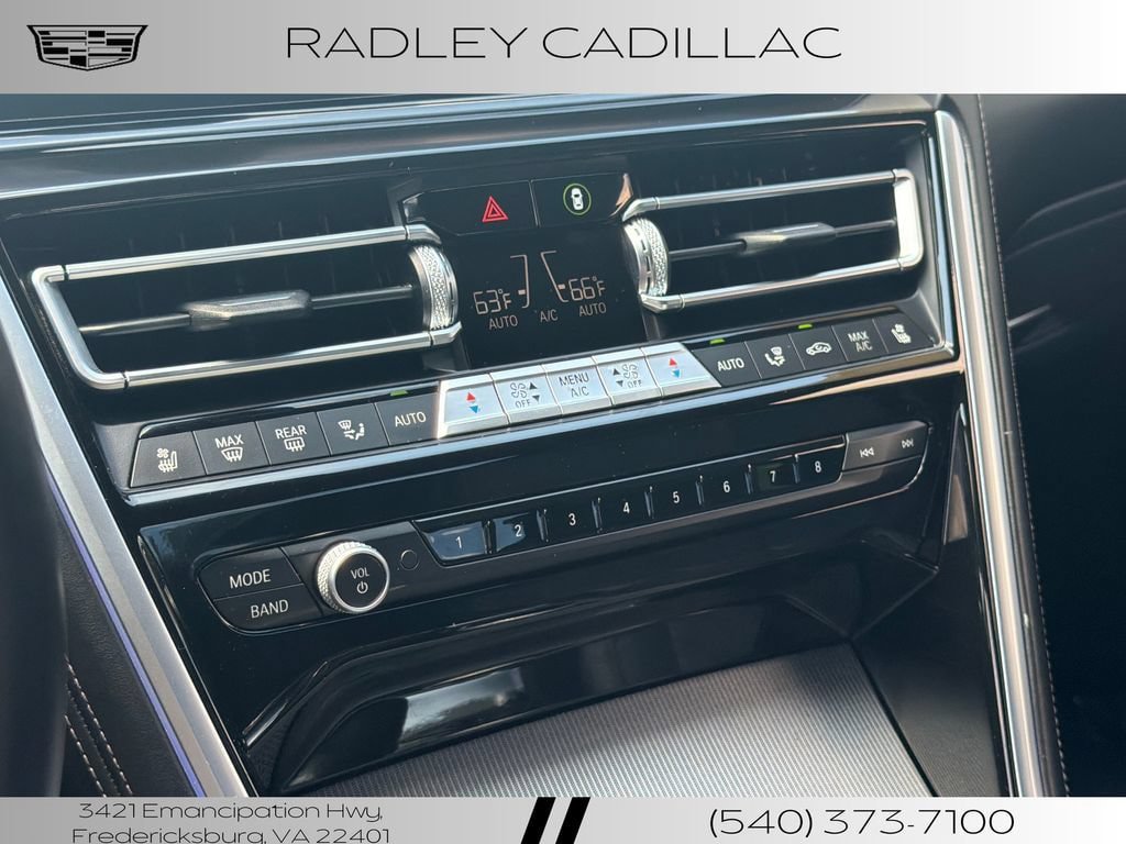 Used 2022 BMW 840i Coupe w/ Driving Assistance Package RWD image 9