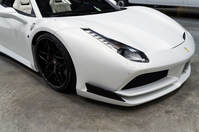 Used 2017 Ferrari 488 Spider RWD image 11