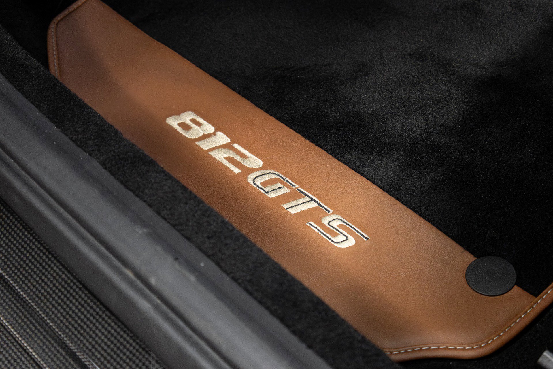 Used 2021 Ferrari 812 GTS image 53