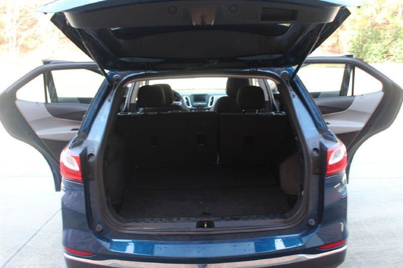 Used 2021 Chevrolet Equinox LT FWD image 19