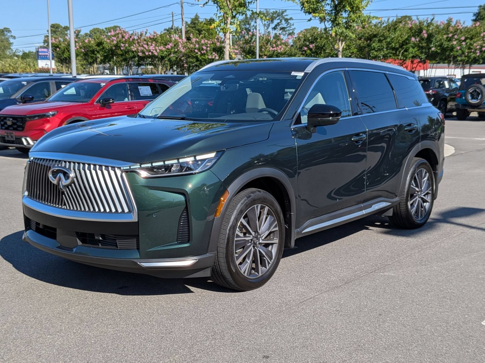 Used 2026 INFINITI QX60 Luxe w/ Cargo Package AWD/4WD image 7