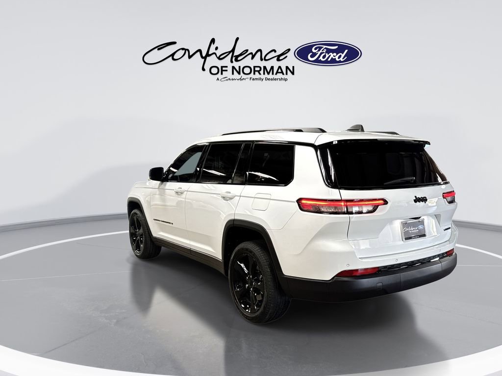 Used 2024 Jeep Grand Cherokee L Limited w/ Black Appearance Package image 6