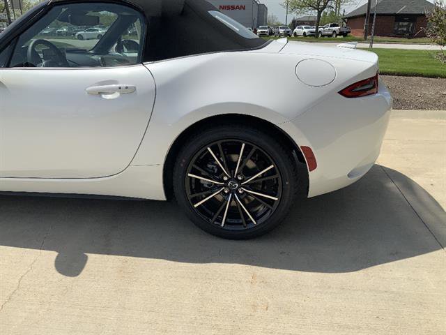New 2026 MAZDA MX-5 Miata Grand Touring w/ Weather Package RWD image 5