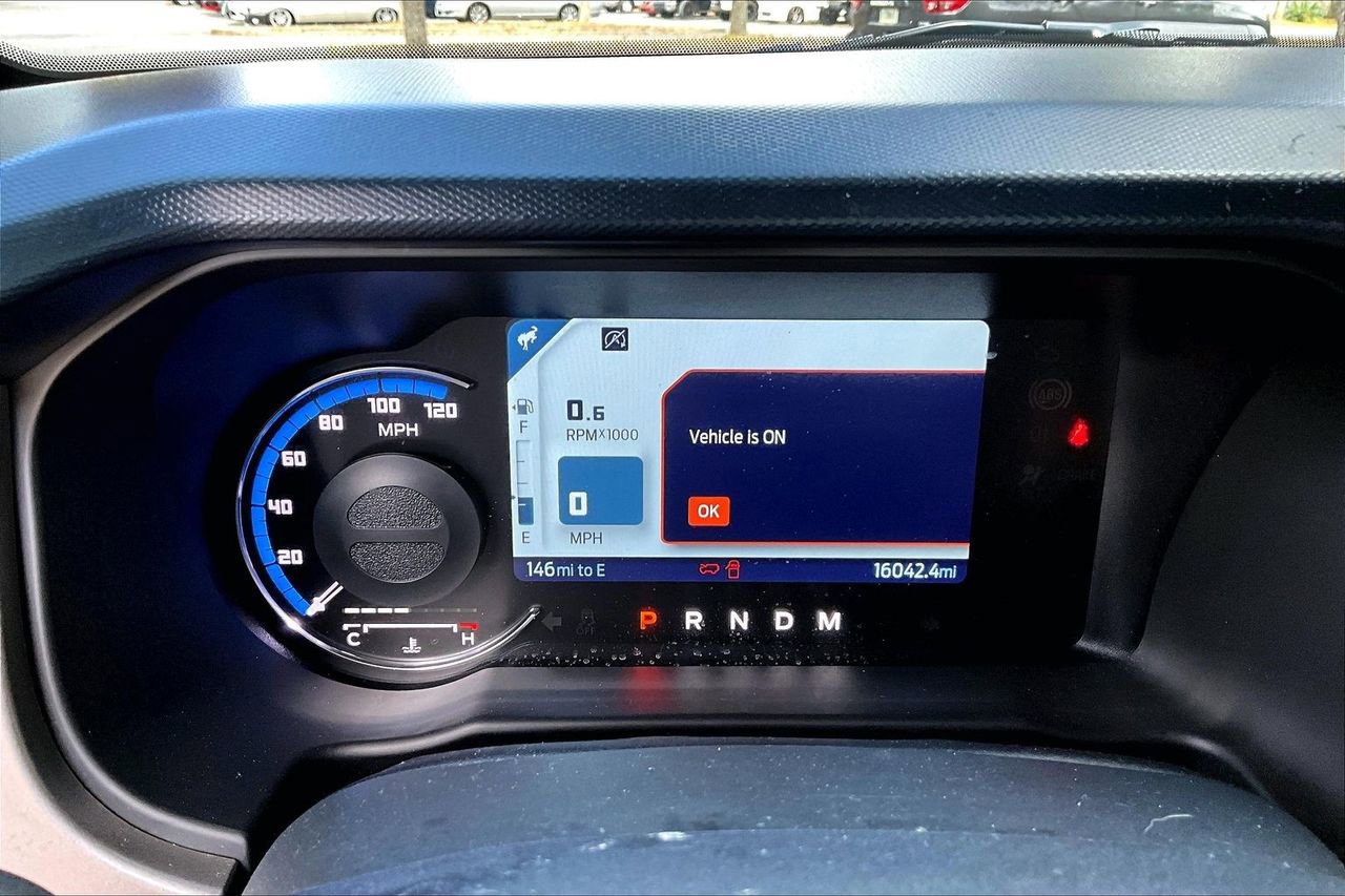 Used 2023 Ford Bronco Outer Banks image 12