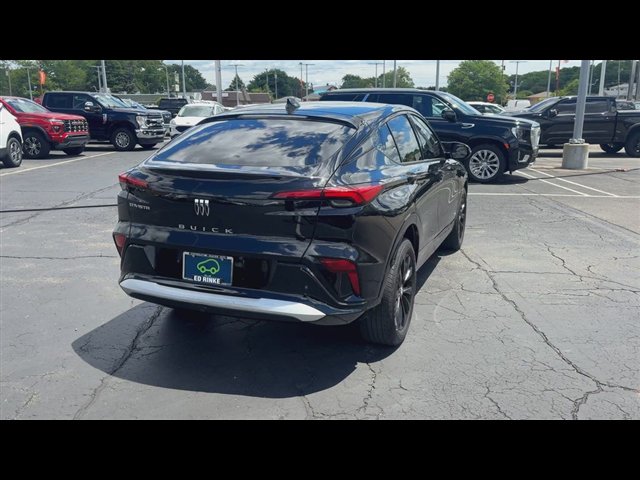 Certified 2025 Buick Envista Sport Touring w/ Convenience I Package FWD image 7