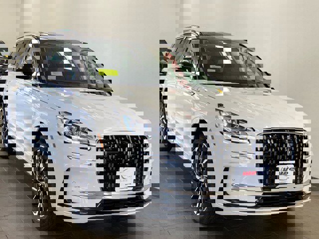 New 2025 Lincoln Corsair Grand Touring w/ Equipment Group 301A image 2