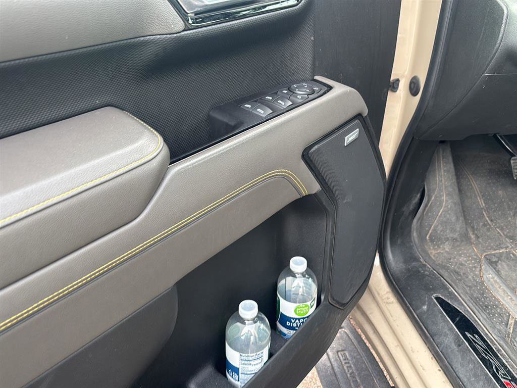 Used 2022 Chevrolet Silverado 1500 ZR2 w/ Technology Package image 12