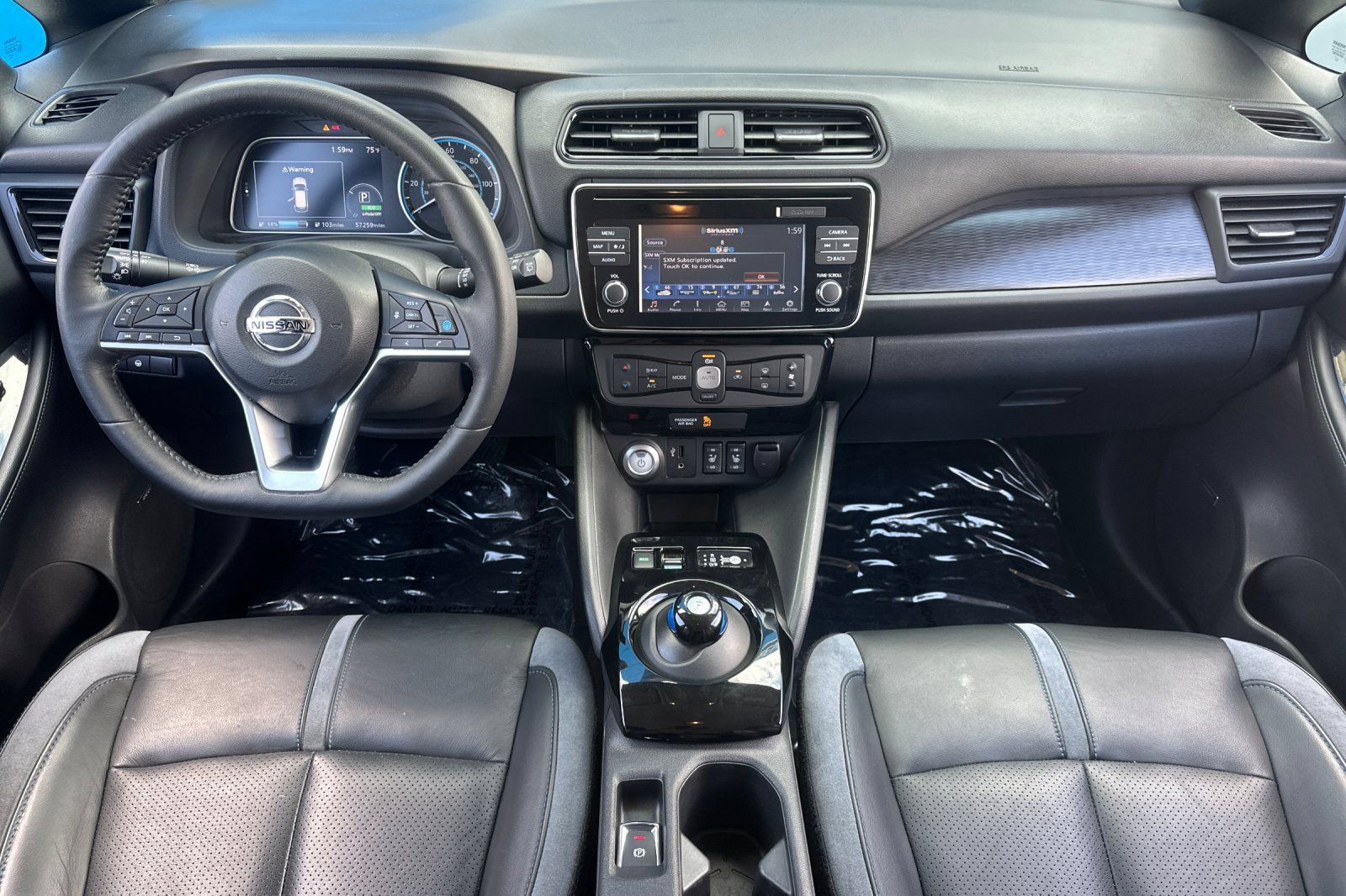 Used 2018 Nissan Leaf SL w/ SL Technology Package FWD image 16