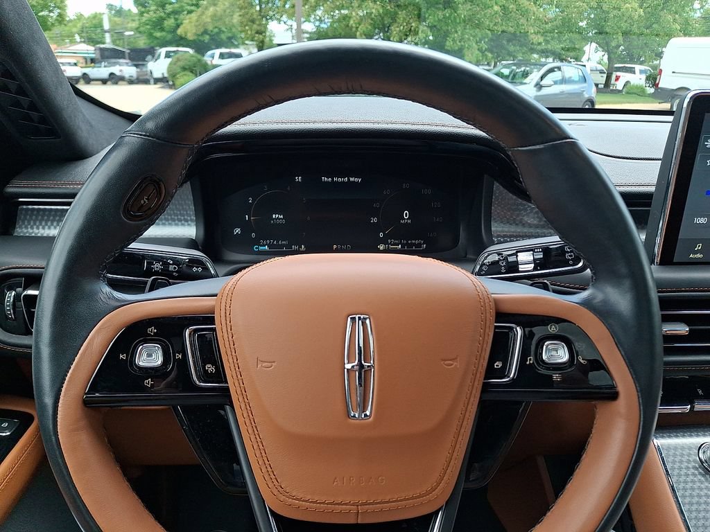 Certified 2023 Lincoln Aviator Black Label w/ Dynamic Handling Package AWD/4WD image 19