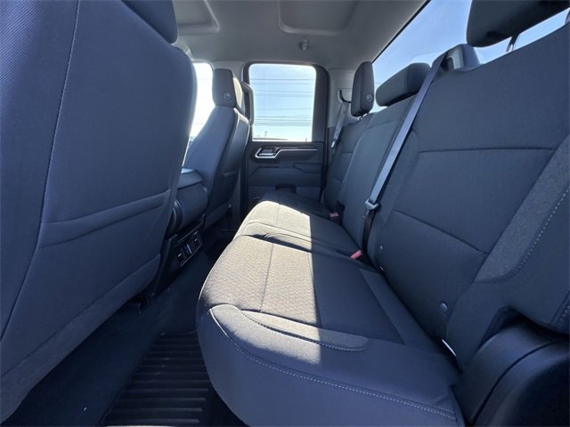 New 2026 GMC Sierra 2500 SLE image 9