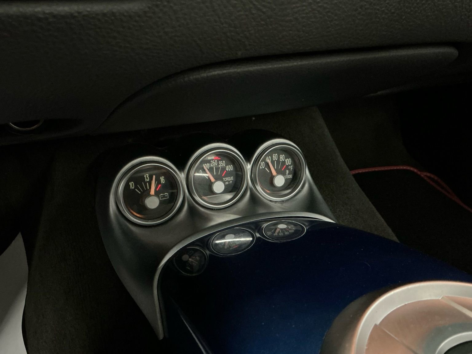 Used 2006 Chevrolet SSR w/ Preferred Equipment Group image 25