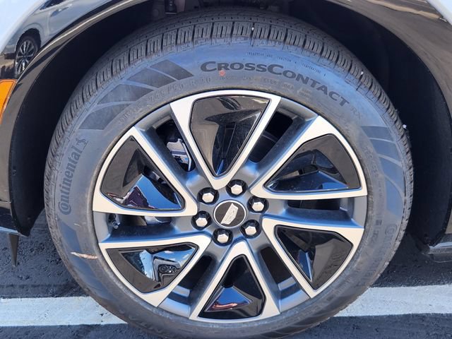New 2026 Cadillac Optiq Sport 2 AWD/4WD image 26