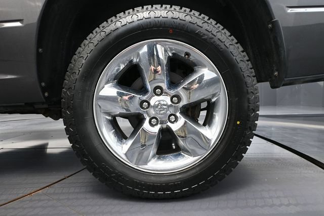 Used 2019 RAM 1500 ST w/ SXT Plus Group AWD/4WD image 10