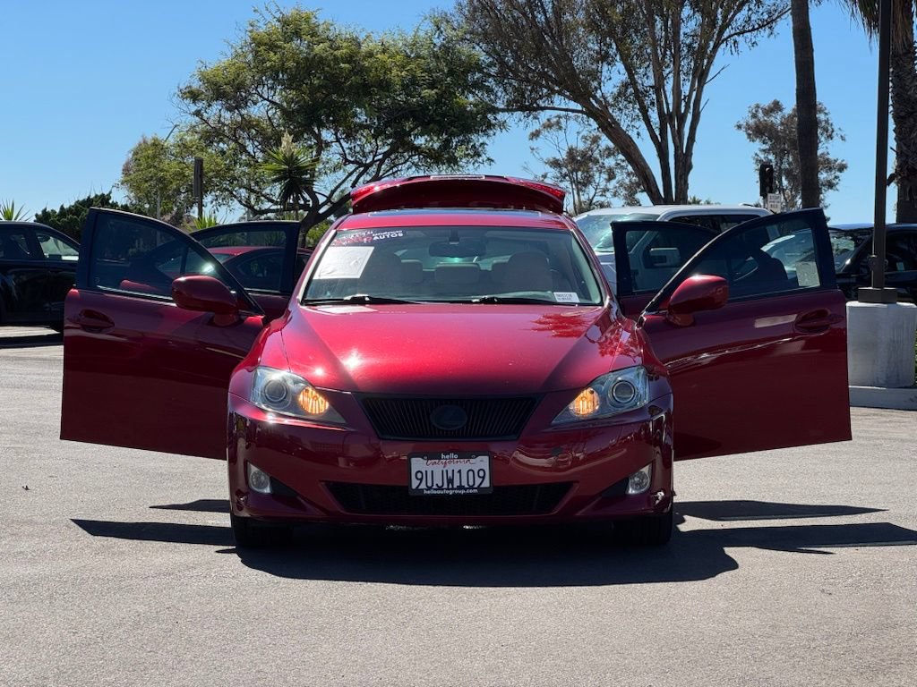 Used 2008 Lexus IS 250 w/ Premium Pkg RWD image 27