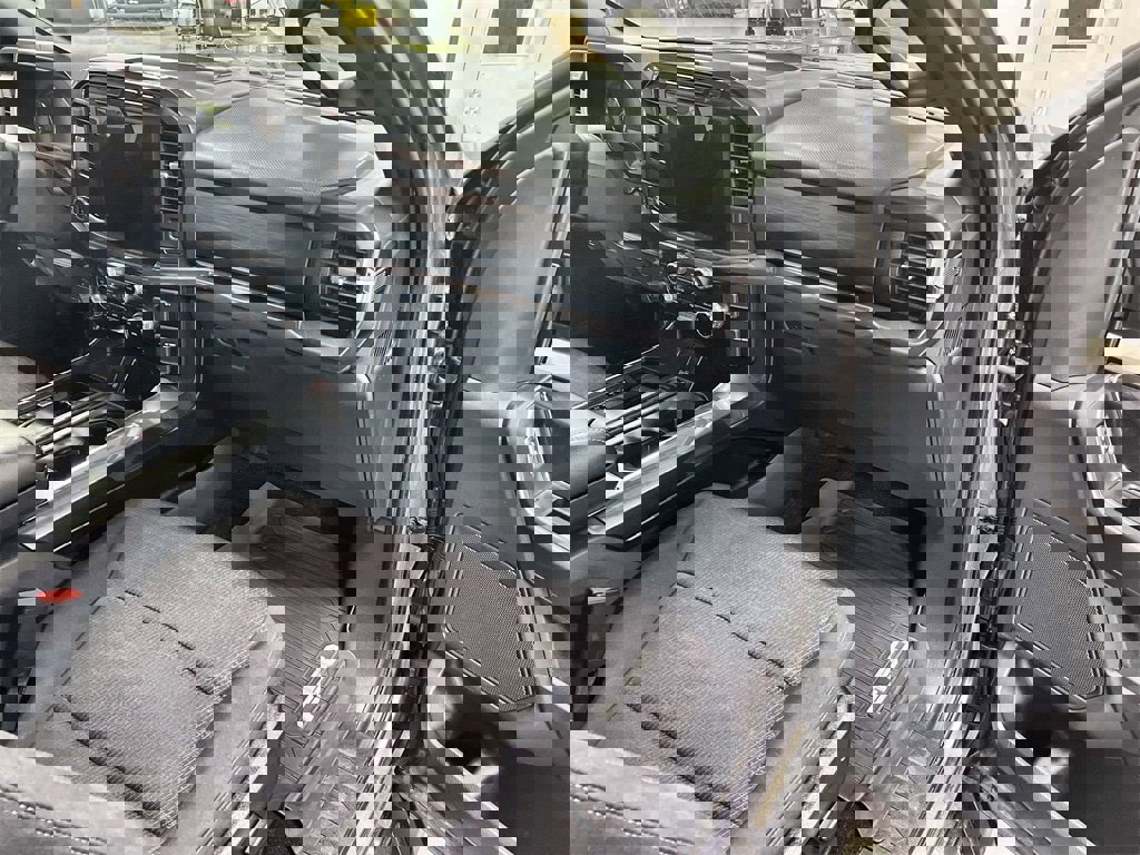 Used 2023 Ford F150 XLT w/ Equipment Group 302A High image 29