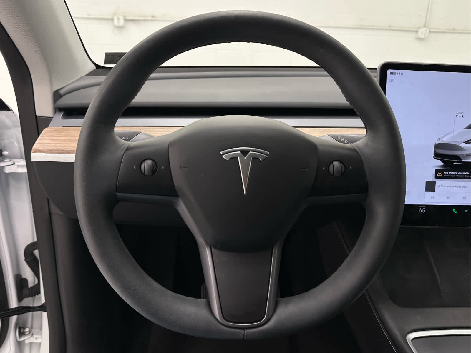 Used 2023 Tesla Model Y Long Range image 23