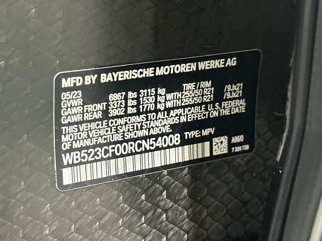 Certified 2024 BMW iX xDrive50 w/ Premium Package AWD/4WD image 33