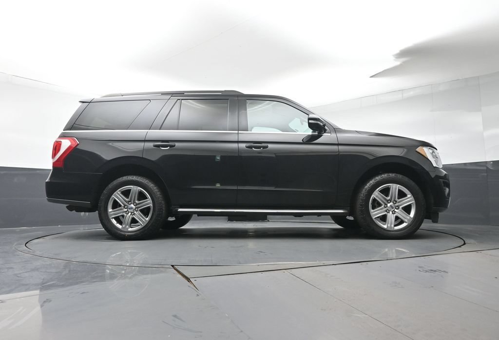 Used 2021 Ford Expedition XLT AWD/4WD image 34