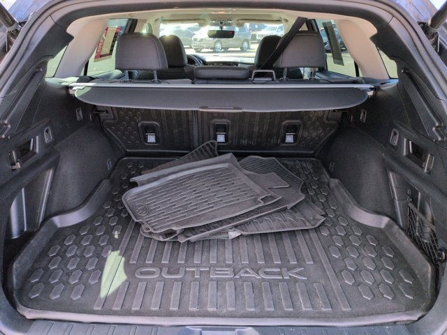 Used 2022 Subaru Outback Onyx Edition XT image 6