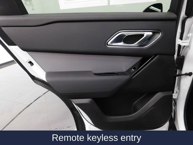 Used 2025 Land Rover Range Rover Velar S image 17