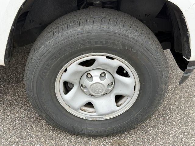 Used 2023 Toyota Tacoma SR image 9