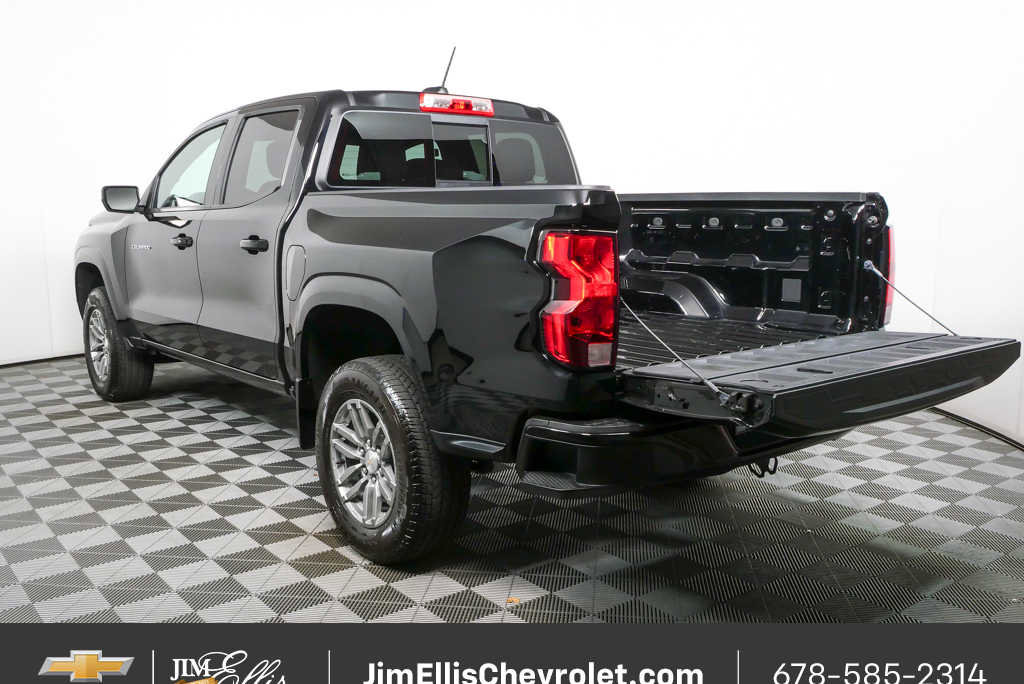 Used 2024 Chevrolet Colorado LT w/ LT Convenience Package RWD image 25